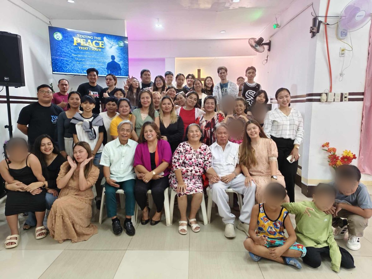 Pastors Ric and Hazel with the congregation of Mt. Moriah Global Ministries, Dasmariñas, Cavite